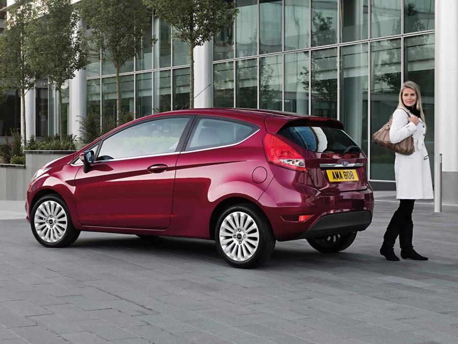  Ford Fiesta 2008 года  (фото 36 из 201)